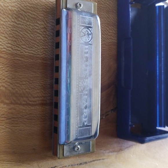 Harmonica - Picture 5 of 5